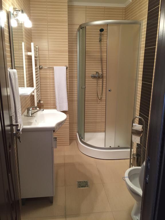 Vilagio Apartments Navodari Bagian luar foto