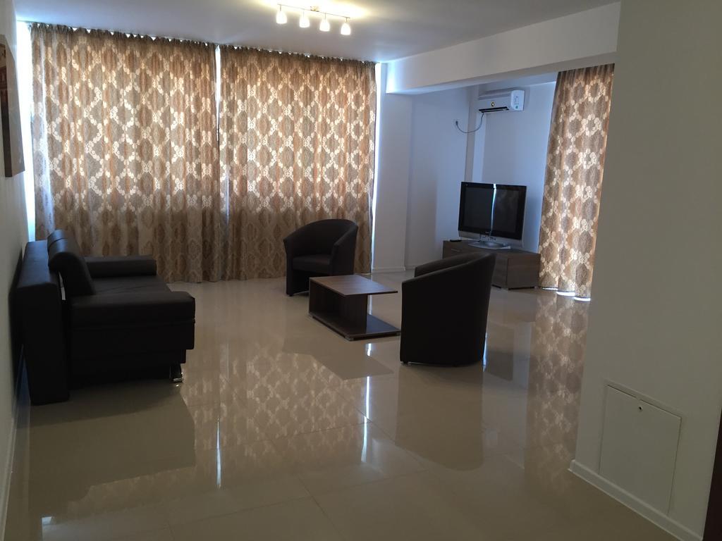 Vilagio Apartments Navodari Bagian luar foto