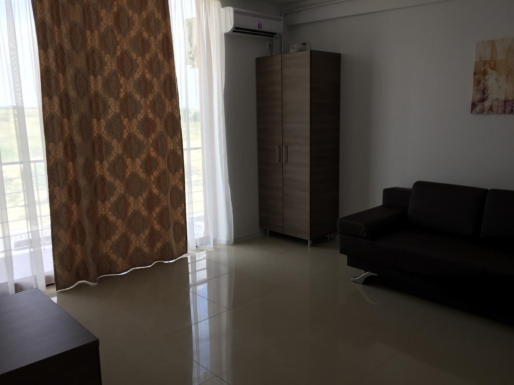 Vilagio Apartments Navodari Bagian luar foto