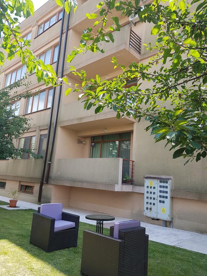Vilagio Apartments Navodari Bagian luar foto