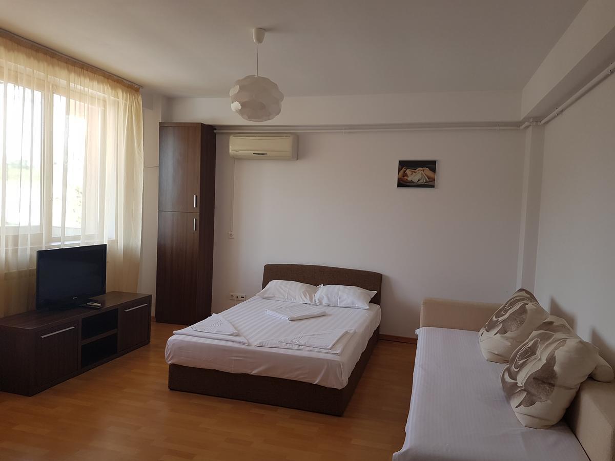 Vilagio Apartments Navodari Bagian luar foto