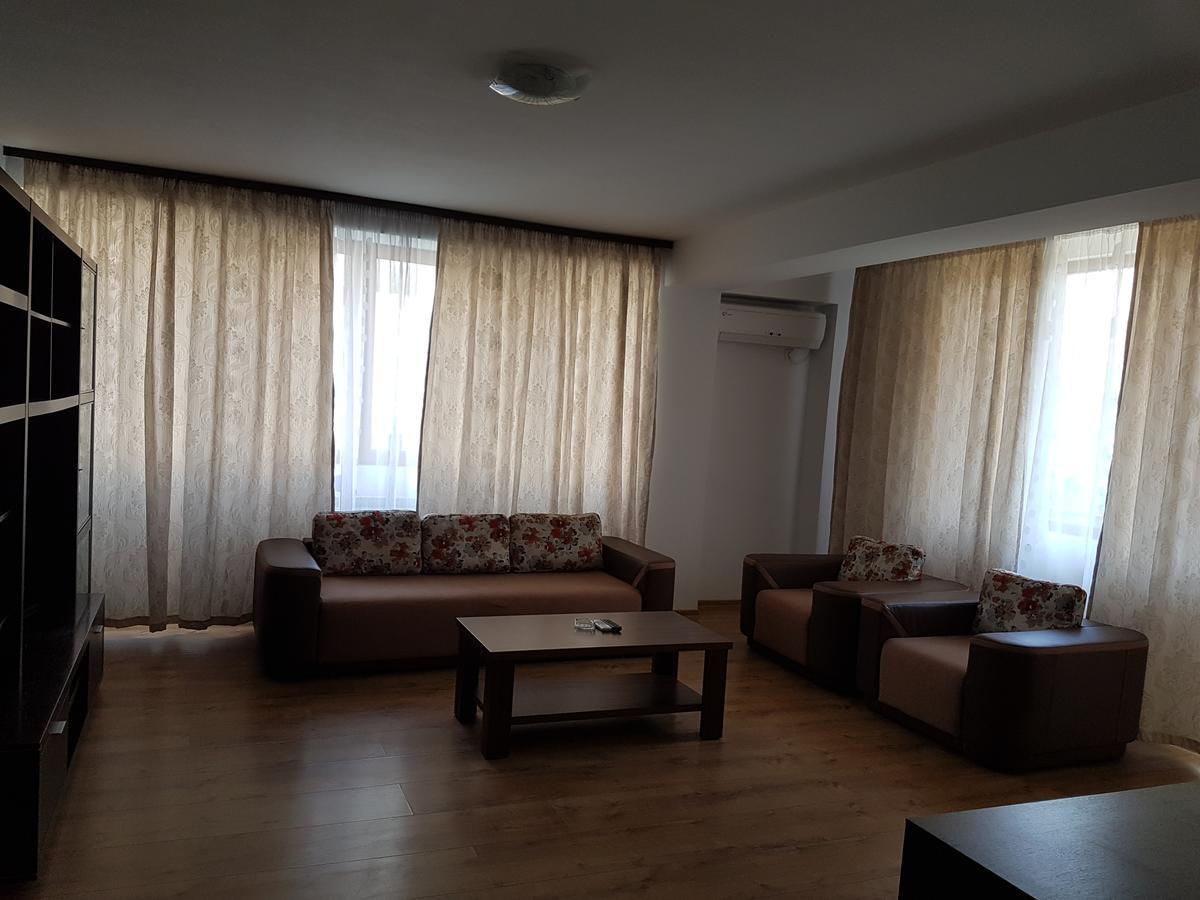 Vilagio Apartments Navodari Bagian luar foto